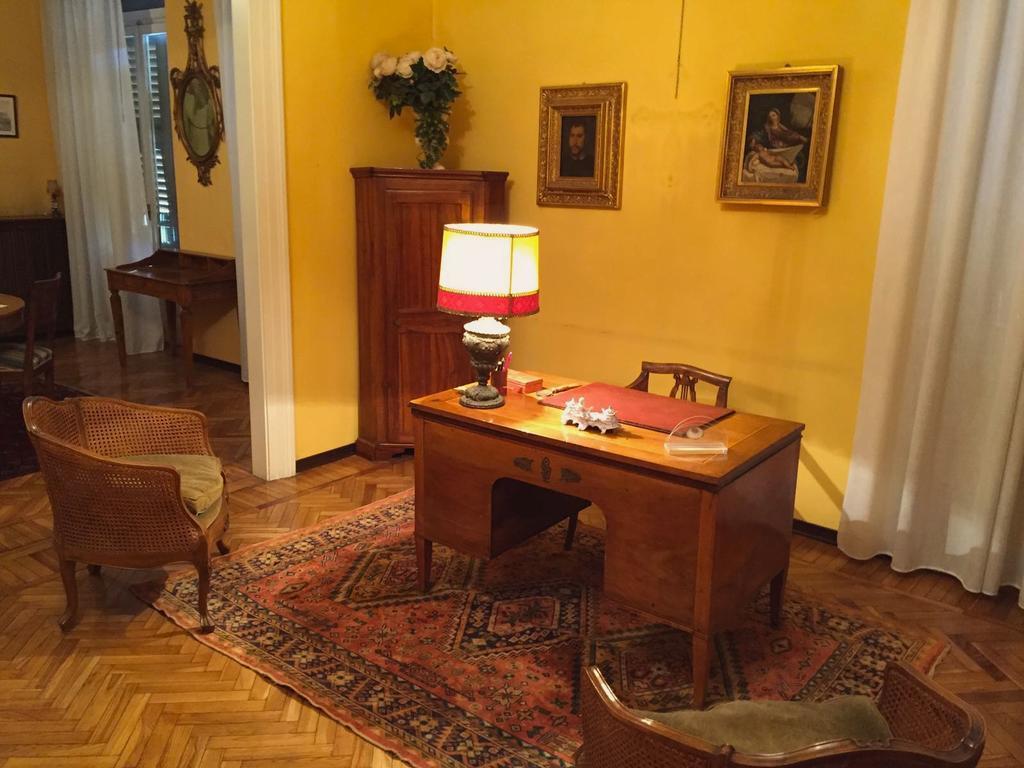 Writer's San Fermo Apartment *